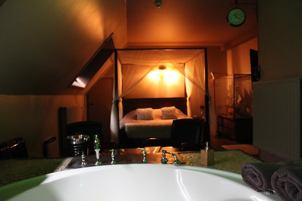 Bubble Lounge Hotel Hooglede Экстерьер фото