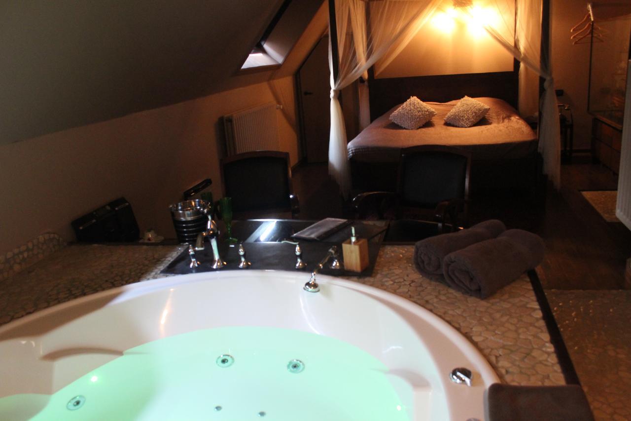 Bubble Lounge Hotel Hooglede Экстерьер фото